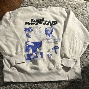 Aritzia Boyfriend Crewneck